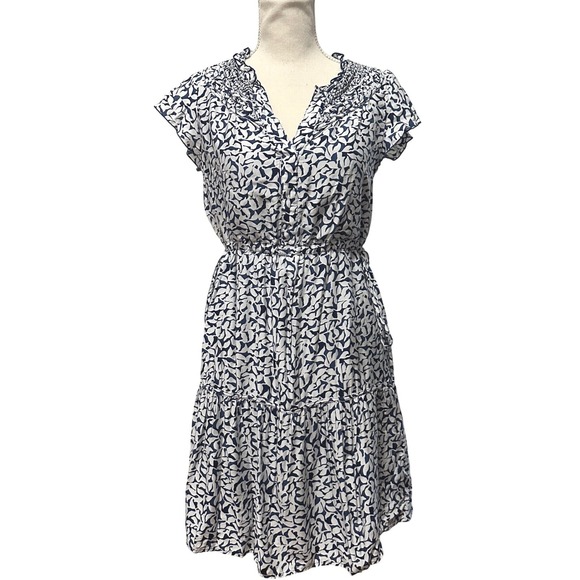 Vineyard Vines Dresses & Skirts - Vineyard Vines Navy White Abstract Silk Blend Smocked Tiered Dress Size S Preppy
